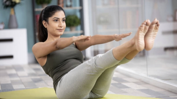 DAILY HEALTH TIPS:7 SIMPLE WAYS TO KEEP YOUR BODY FIT